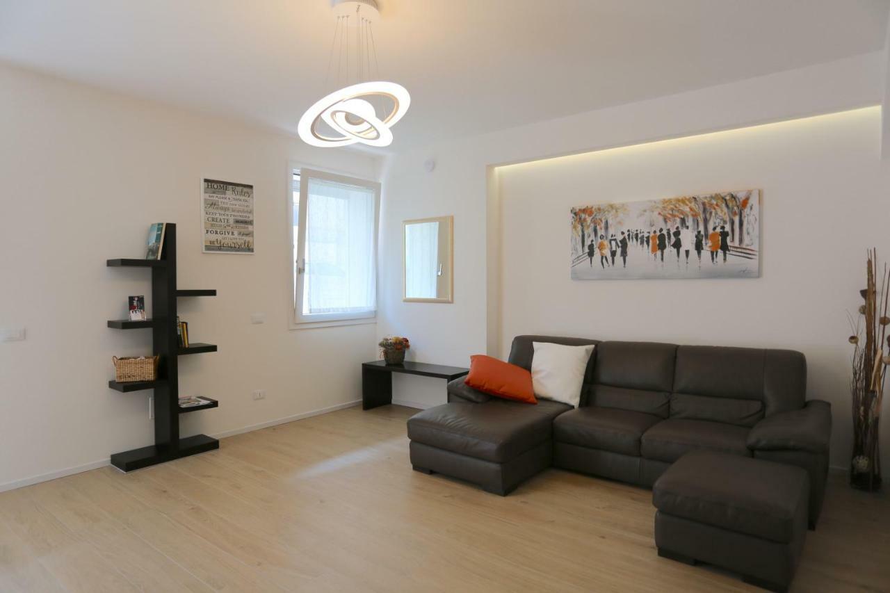 Db Apartments - Dabasso เมสเตร ภายนอก รูปภาพ