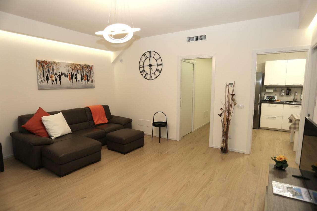 Db Apartments - Dabasso เมสเตร ภายนอก รูปภาพ